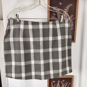 Kori Gray and White Plaid Mini Skirt(L)